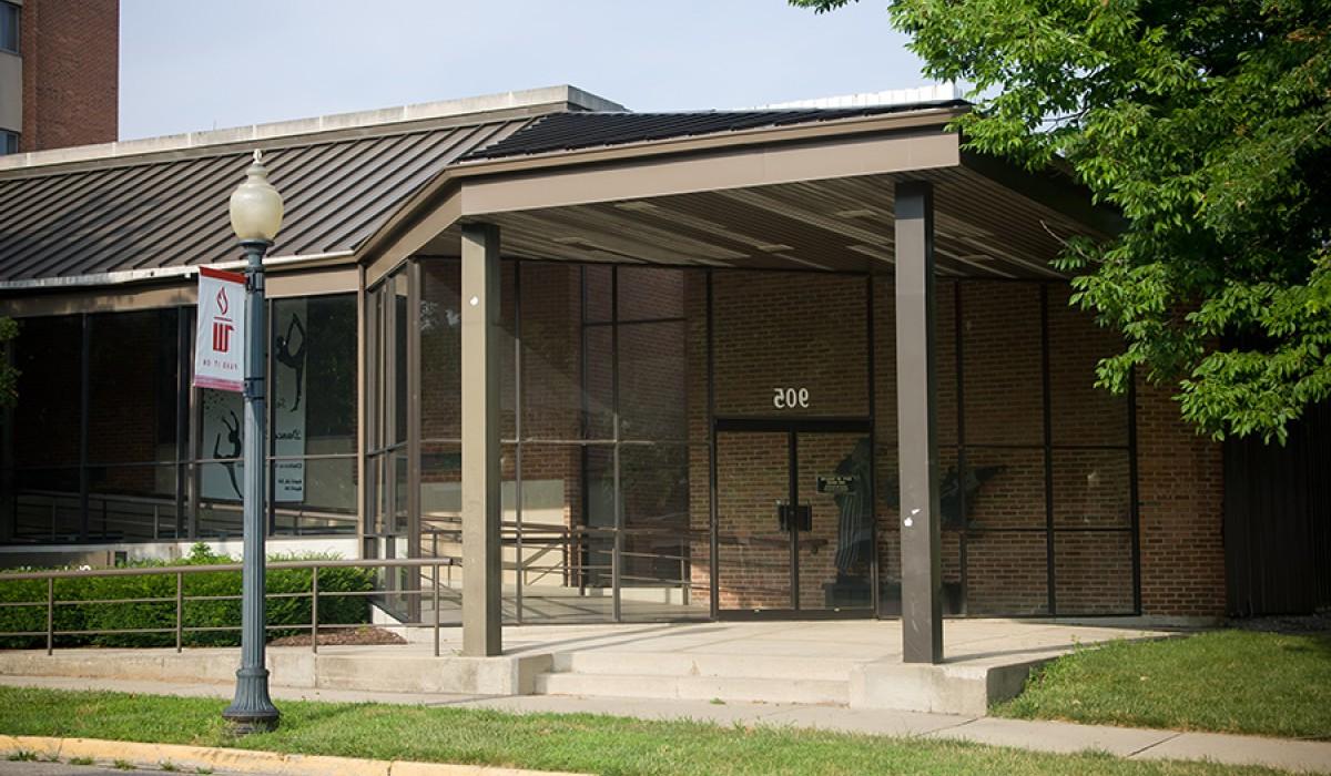 Chakeres Memorial Theatre Entrance